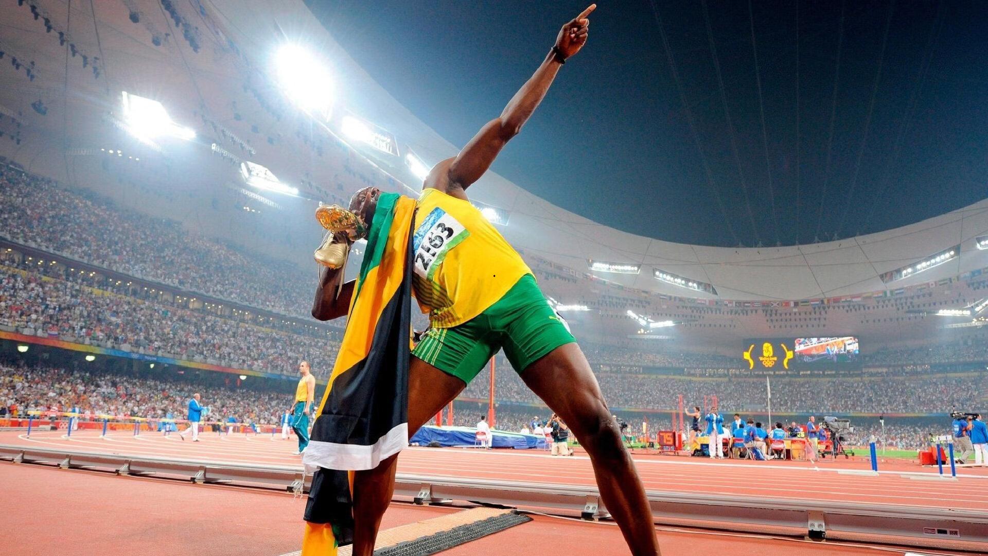 哈兰德盛赞曼城领袖群像，团队力量铸就胜利之师