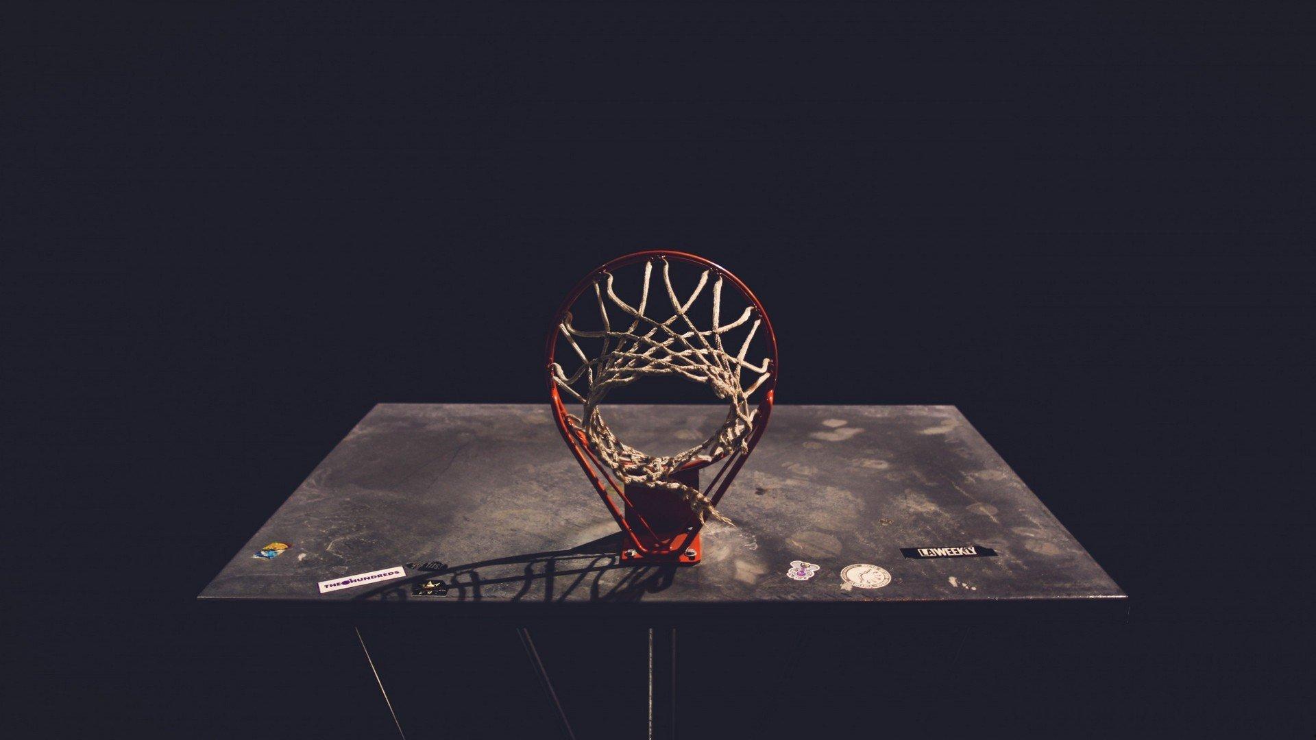 老将光芒不灭!火箭队五战四场得分上双,冠军前锋甘愿让位新星