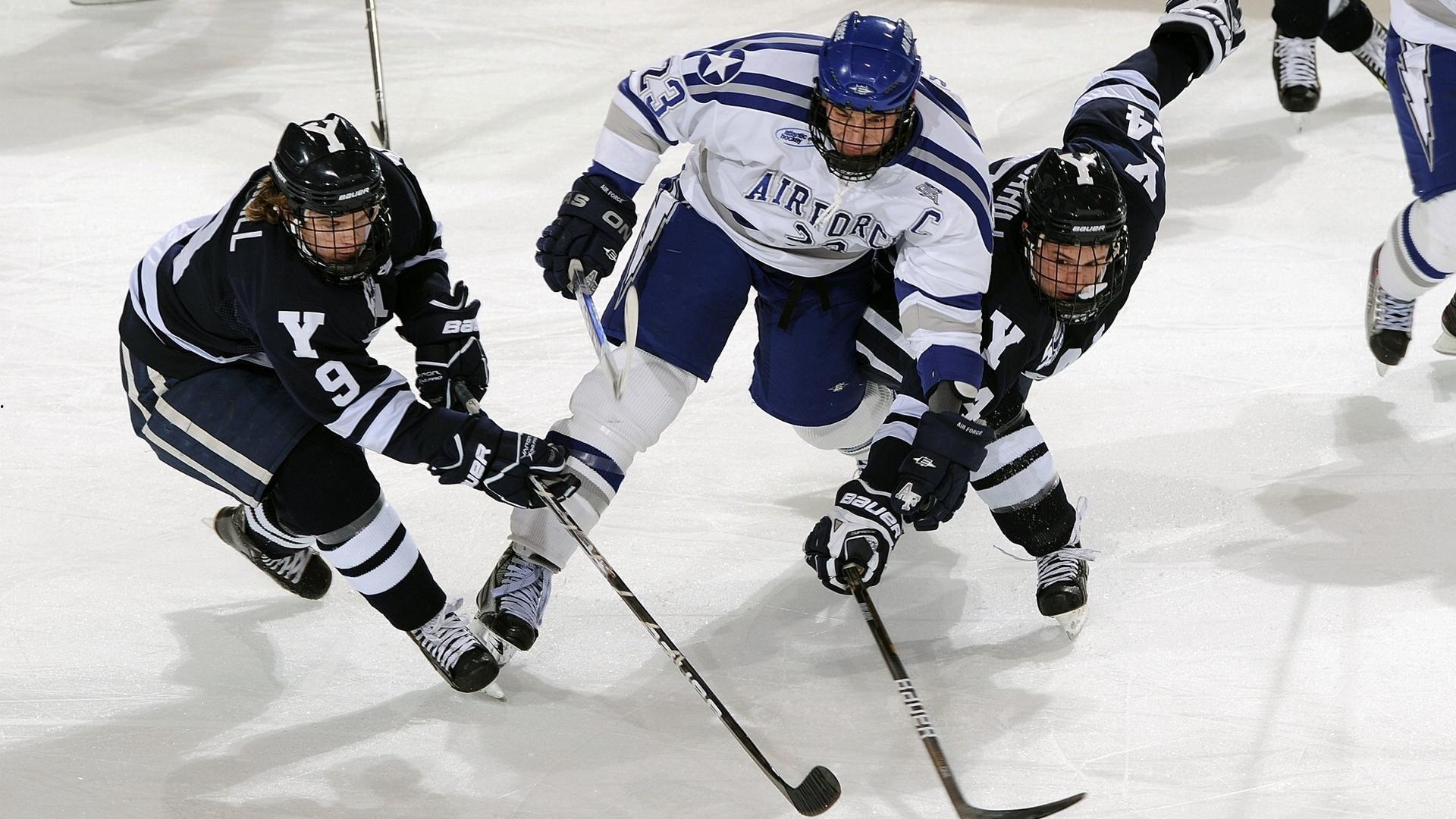 火箭爵士酝酿阵容换血，1米96后卫或赴凤凰城辅佐杜兰特冲击冠军